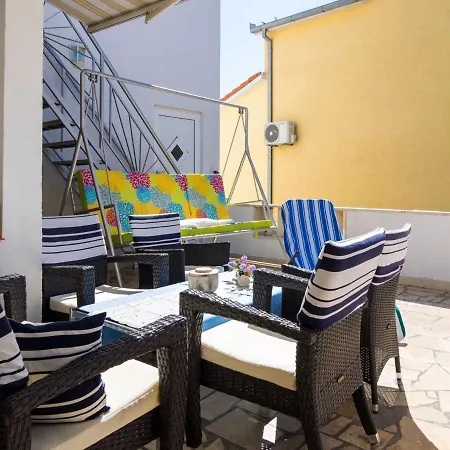 Aesthetic In Plano With Private Terrace Trogir